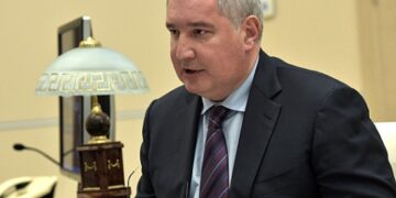 Дмитрий Рогозин стал сенатором от Запорожской области