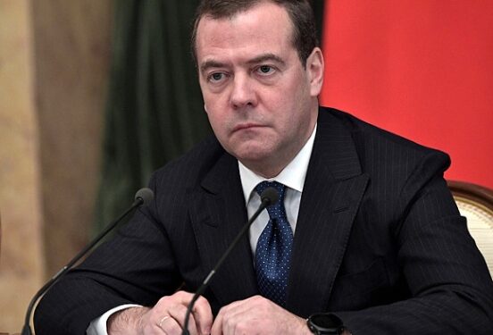 Медведев заявил о продолжении спецоперации до «освобождения исконно русских территорий»