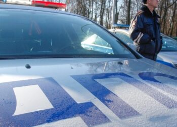 МВД рассказало о штрафах за видеорегистраторы на лобовых стеклах автомобилей