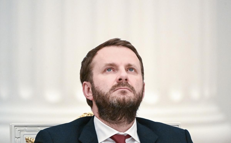 
                    Орешкин не исключил профицита бюджета в 2024 году

                