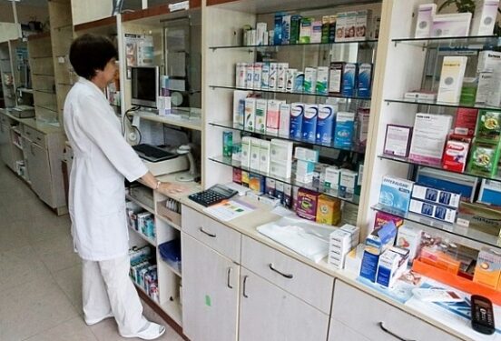 РБК: В российских аптеках за год импортных лекарств стало меньше на 20%