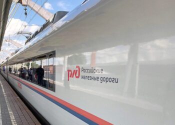 РЖД возобновила продажу билетов на все поезда дальнего следования за 90 суток