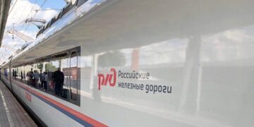 РЖД возобновила продажу билетов на все поезда дальнего следования за 90 суток