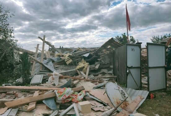 Взрыв газового баллона разрушил дом в Белгородской области, пять человек пострадали (фото)