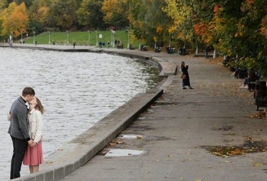 «Бабье лето возвращается»: шесть регионов России ждет потепление