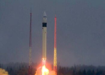 Минобороны РФ сообщило о запуске военных спутников