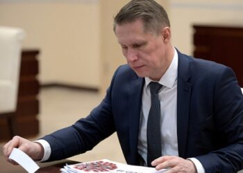 Минздрав предложил выдавать справки для занятий физкультурой онлайн