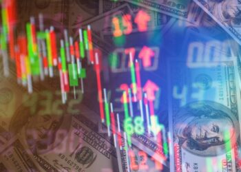 Доллару предрекли падение до 85 рублей