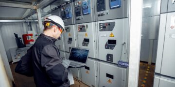 Электротехническая лаборатория: принципы работы и основные функции