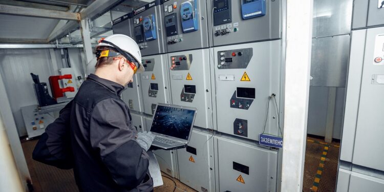 Электротехническая лаборатория: принципы работы и основные функции