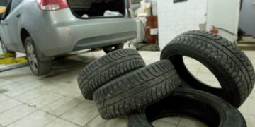 «КП»: Более 40% россиян не могут купить себе автомобиль