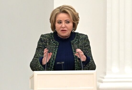 Матвиенко призвала депутатов и чиновников отказаться от «плохих» иностранных слов