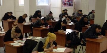 Минобрнауки призвало ввести для мигрантов единый тариф за экзамены