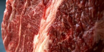 Россиян предупредили о скачке цен на мясо