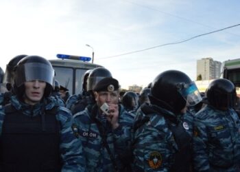 ВЦИОМ: Россияне считают участников беспорядков в Махачкале преступниками и пособниками врагов