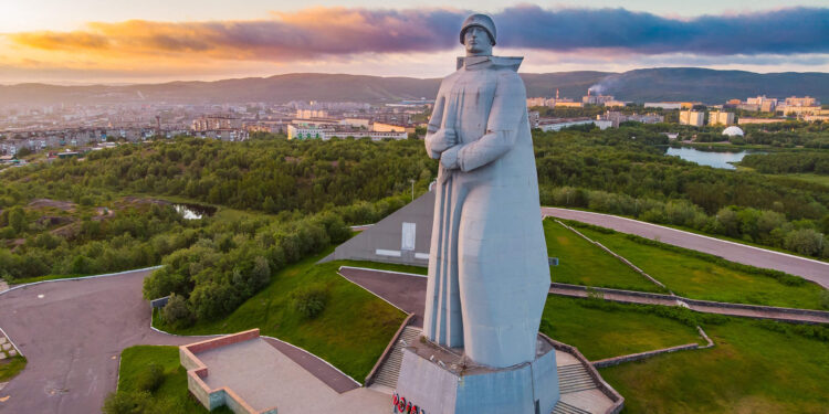 Достопримечательности Мурманска: что стоит посмотреть туристу