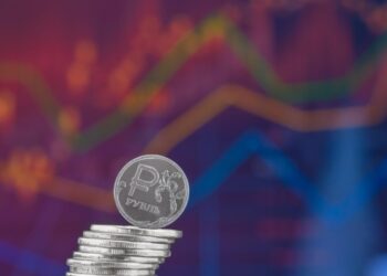 Эксперт дал прогноз по курсу рубля на январь