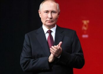 Газета «Ведомости» назвала возможных соперников Путина на выборах