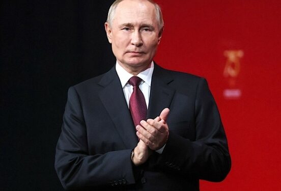 Газета «Ведомости» назвала возможных соперников Путина на выборах