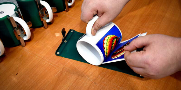 Как наносится принт на кружку: методы и материалы