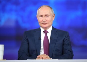 Названа дата прямой линии Путина