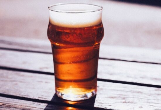 Регионам России разрешат запрещать «наливайки»