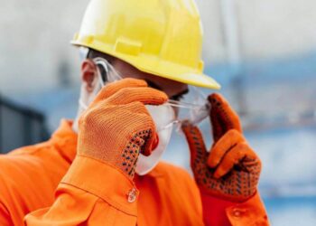 Средства защиты головы: виды, выбор и использование