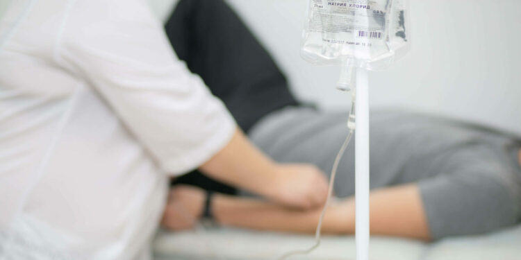 Капельница от запоя в Екатеринбурге: эффективные методы борьбы с алкогольной зависимостью