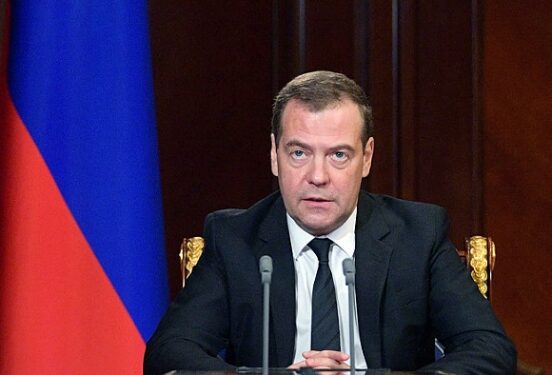 Медведев назвал украинцев русскими