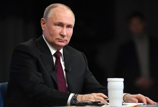 «Нас душат и давят, а мы по-прежнему первые»: Путин назвал удивительными результаты российской экономики