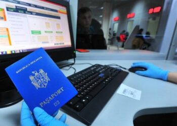 В России создадут «цифровые профили» мигрантов