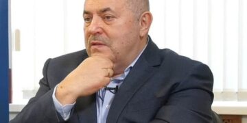 Борис Надеждин выбыл из гонки за президентский пост