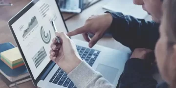 Управление бизнесом на маркетплейсах с помощью платформы SIGNALS