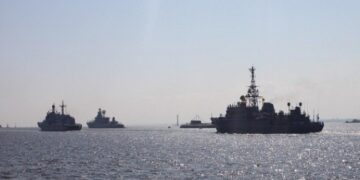 В Минобороны сообщили об атаке ВСУ на гражданские суда в Черном море