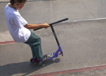 Выбор детского трюкового самоката: ключевые характеристики и советы по использованию