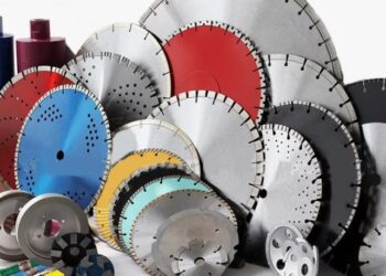 Алмазные диски и коронки по бетону: особенности и применение