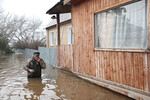 Мэр Оренбурга Салмин: вода подошла близко к многоквартирным домам 