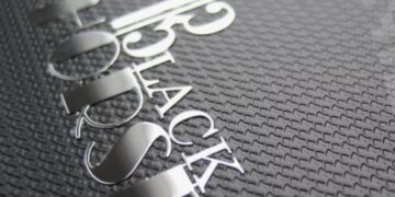 Металлостикеры с логотипом: эффектное решение для брендирования продукции