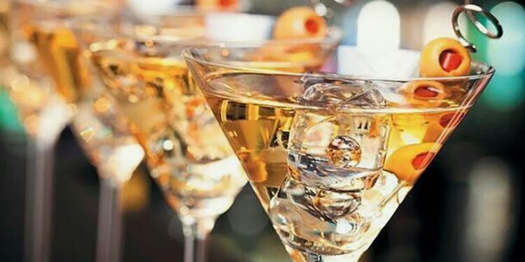 Вермут: история, производство и классификация ароматизированных вин