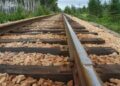 Деревянные шпалы: особенности, преимущества и применение в железнодорожной отрасли