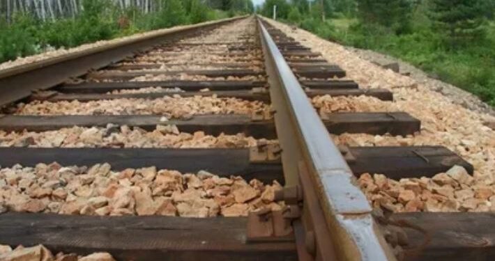 Деревянные шпалы: особенности, преимущества и применение в железнодорожной отрасли