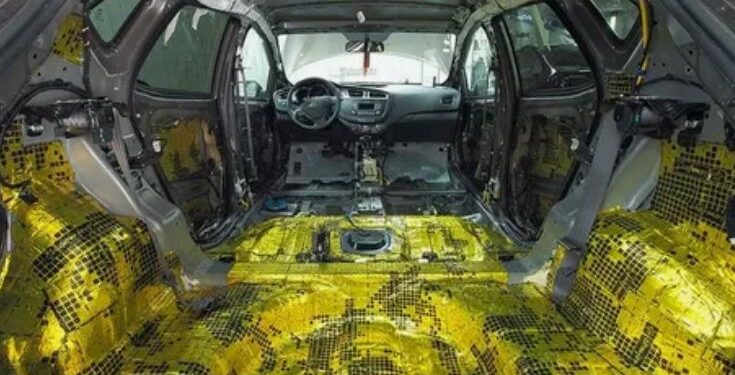 Шумоизоляция автомобиля в детейлинг-центре: преимущества и виды работ