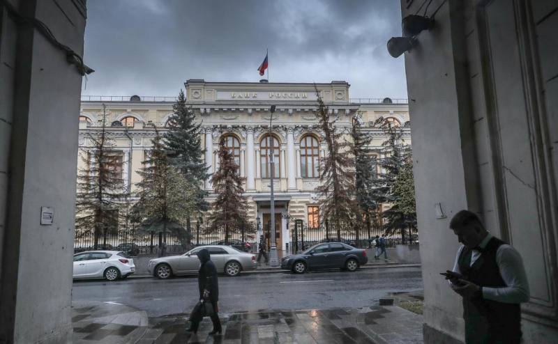 
                    В ЦБ назвали условия для возвращения к мягкой денежно-кредитной политике

                