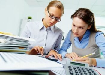 Бухгалтерские курсы: освоение профессии и повышение квалификации для специалистов в сфере учёта