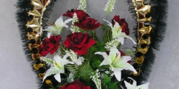 Траурные венки: из чего они делаются и как изготавливаются