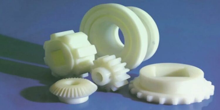 От текстиля до машиностроения: сферы применения полиамида