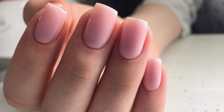 Идеальная база для ваших ногтей