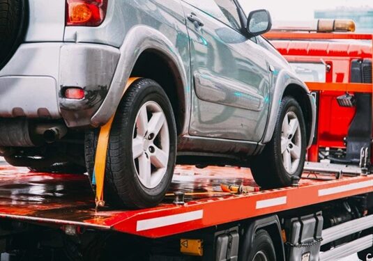 Преимущества вызова эвакуатора в экстренных ситуациях