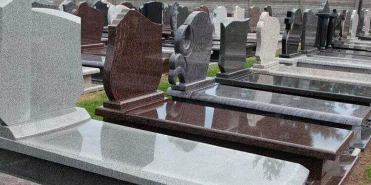 Почему выбирают гранитные памятники