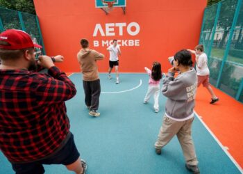 Бокс, симрейсинг, скалодром: как Москва популяризирует активный образ жизни